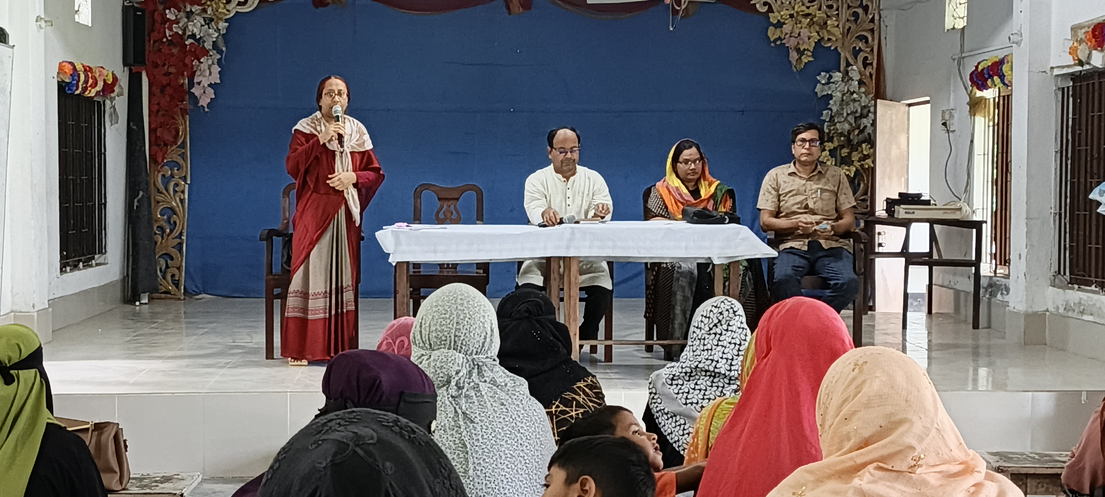 ১০ম শ্রেণির শিক্ষার্থীদের অভিভাবকদের সাথে মতবিনিময় সভা